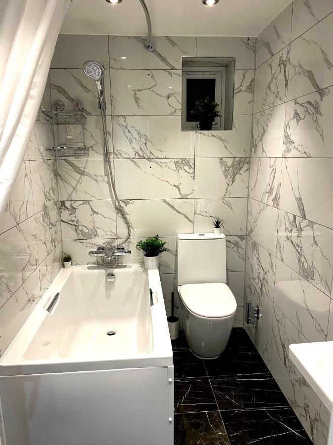 Smart/ Modern One Bedroom Flat Purley Dış mekan fotoğraf